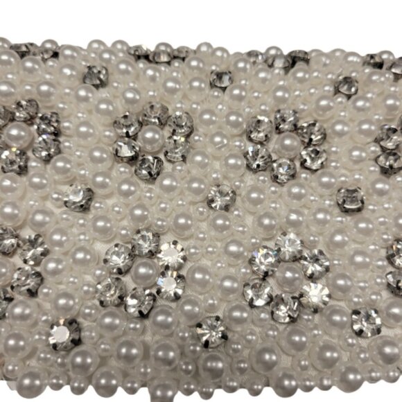 Simon Chang Pearl and Crystal Studded Evening Cocktail Wedding White Purse - Picture 2 of 16